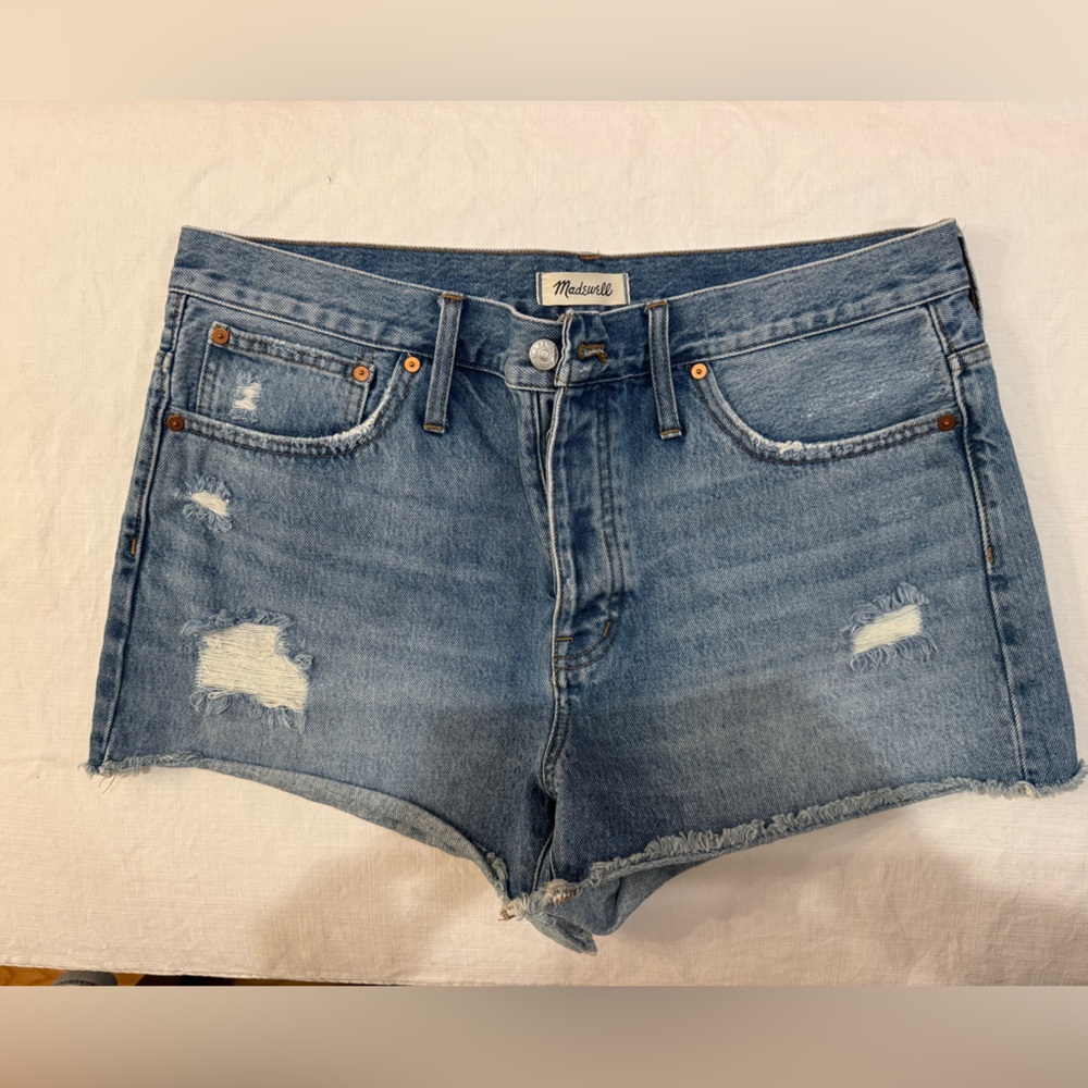 Madewell relaxed High-Rise Distressed Denim Shorts - Blue 31